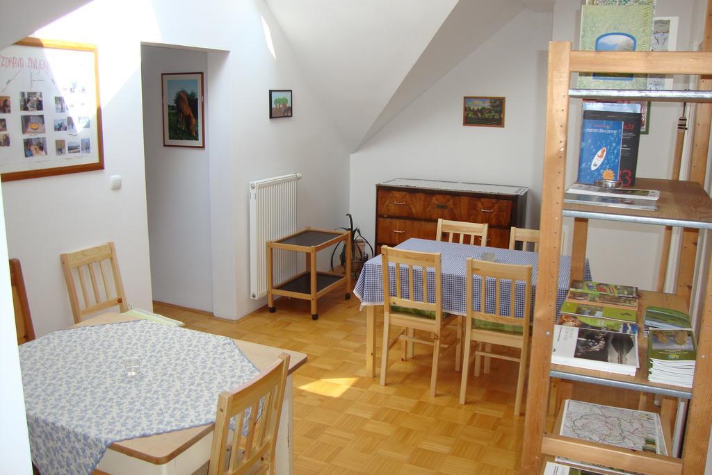 Bed And Breakfast Trnje Pivka Εξωτερικό φωτογραφία